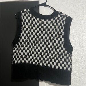 Checkerboard Knit Sweater Vest - Black & White Crew